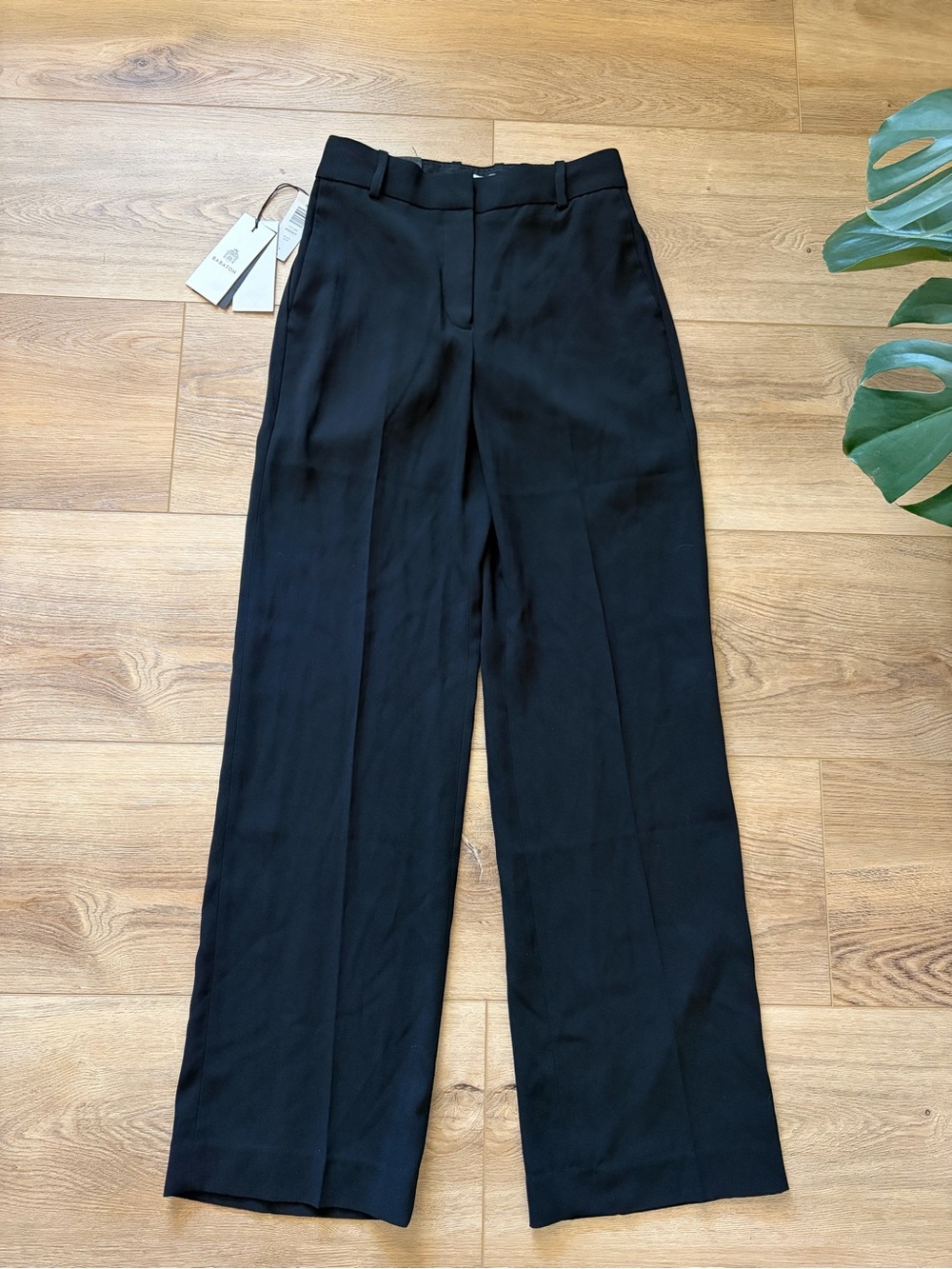 Aritzia Babaton Agency Pant